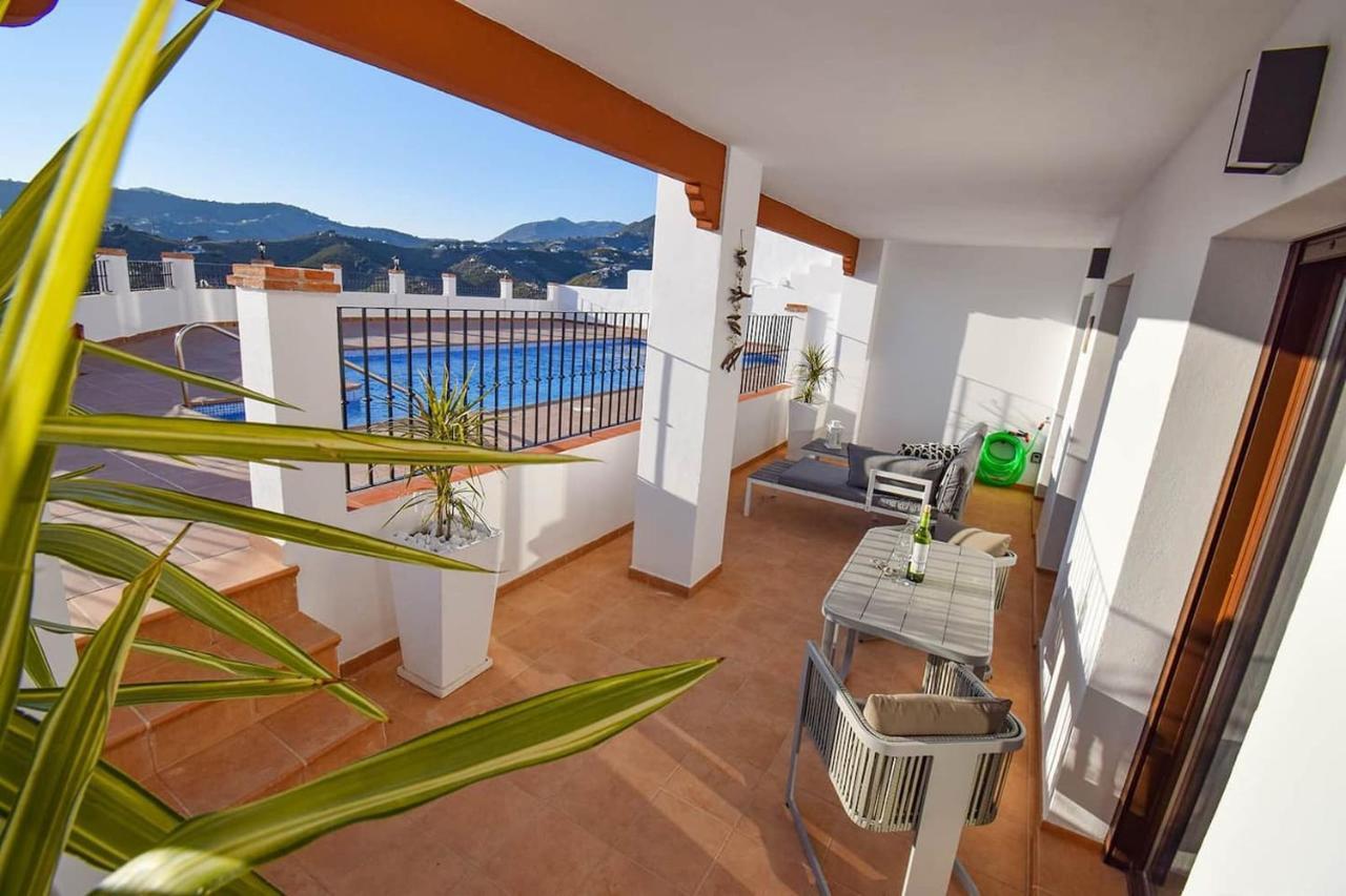 Casita Frigiliana - Stunning New Apartment With Views With Private Parking Space Екстер'єр фото