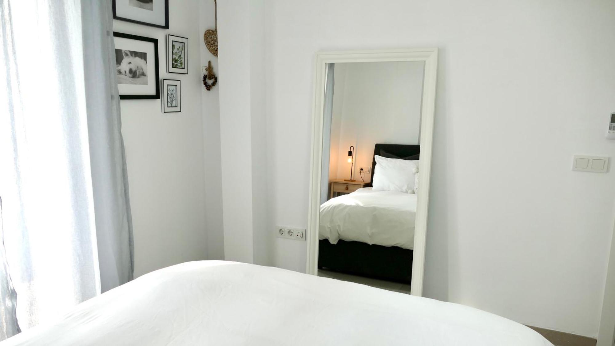 Casita Frigiliana - Stunning New Apartment With Views With Private Parking Space Екстер'єр фото