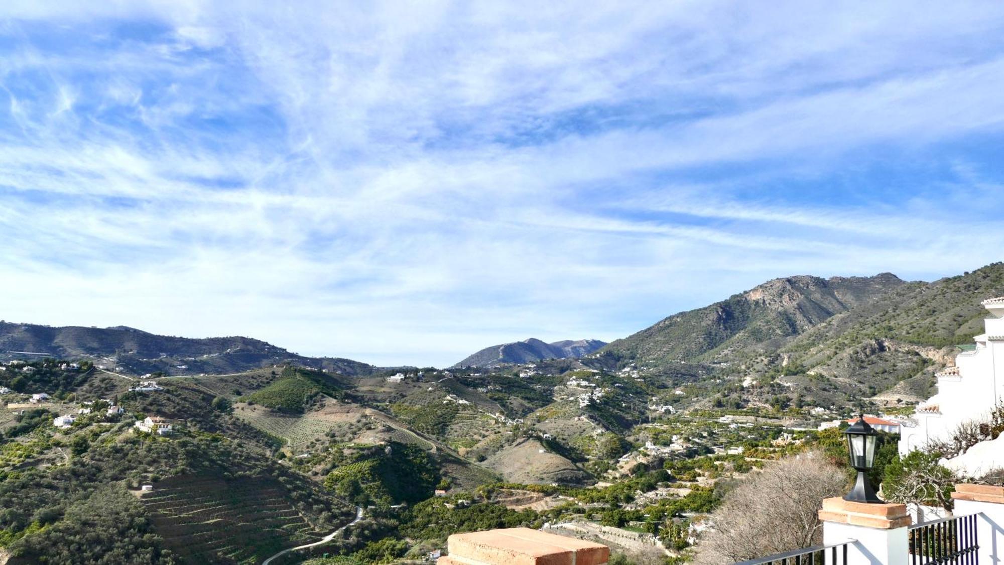 Casita Frigiliana - Stunning New Apartment With Views With Private Parking Space Екстер'єр фото